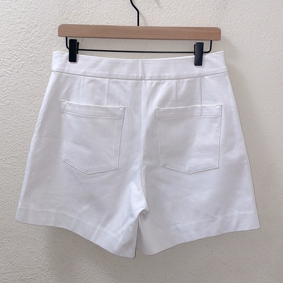 NWT SPANX On-the-Go 6” Shorts with Ultimate Opacity Technology in Classic White - Picture 8 of 9